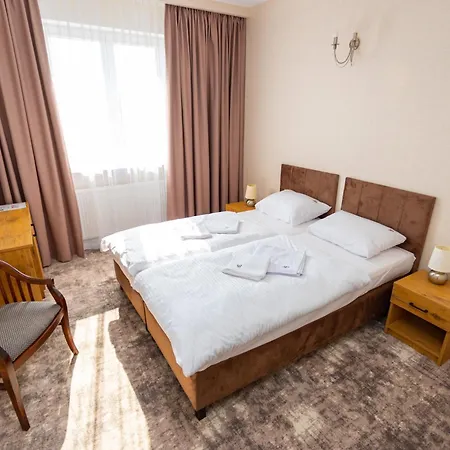 Hotel Trzy Podkowy