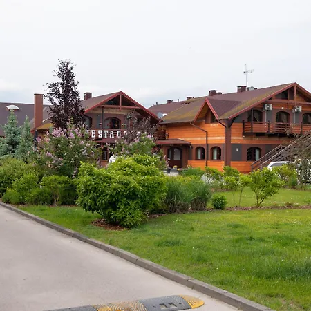 Trzy Podkowy Otel