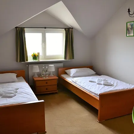 Trzy Podkowy Otel Biskupiec (Nowe Miasto)