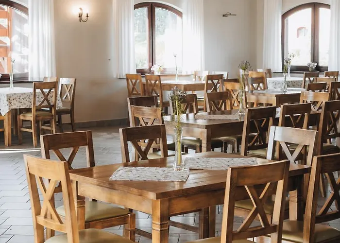 Hotel Trzy Podkowy 3*