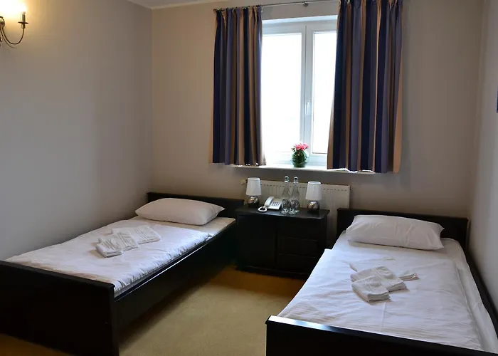 Trzy Podkowy Hotel Biskupiec (Nowe Miasto)