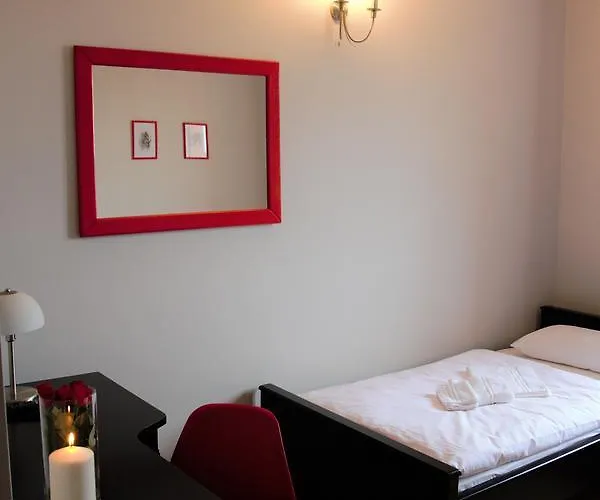 Hotel Trzy Podkowy Biskupiec (Nowe Miasto)