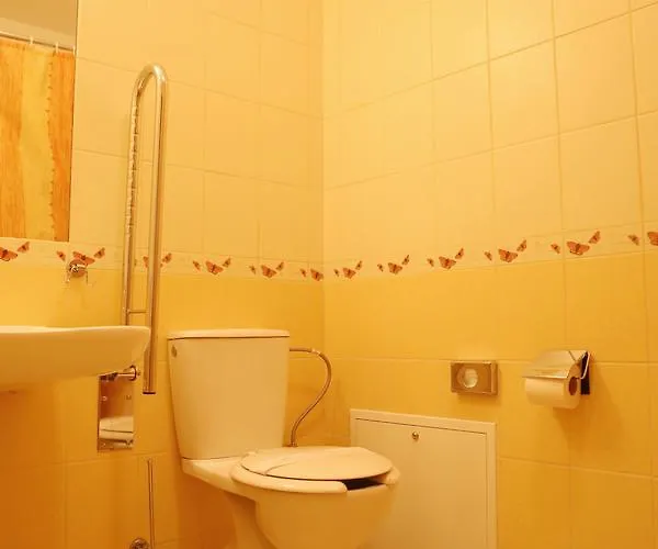 Trzy Podkowy Hotel Biskupiec (Nowe Miasto)